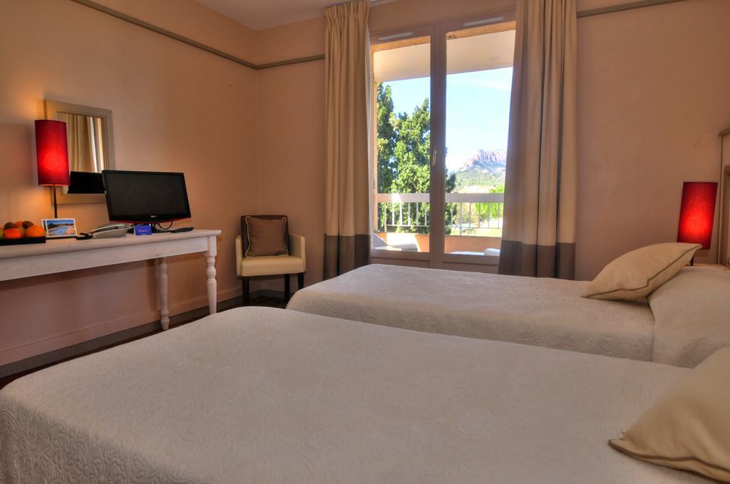 Village Club Mileade Roquebrune/Argens Δωμάτιο φωτογραφία