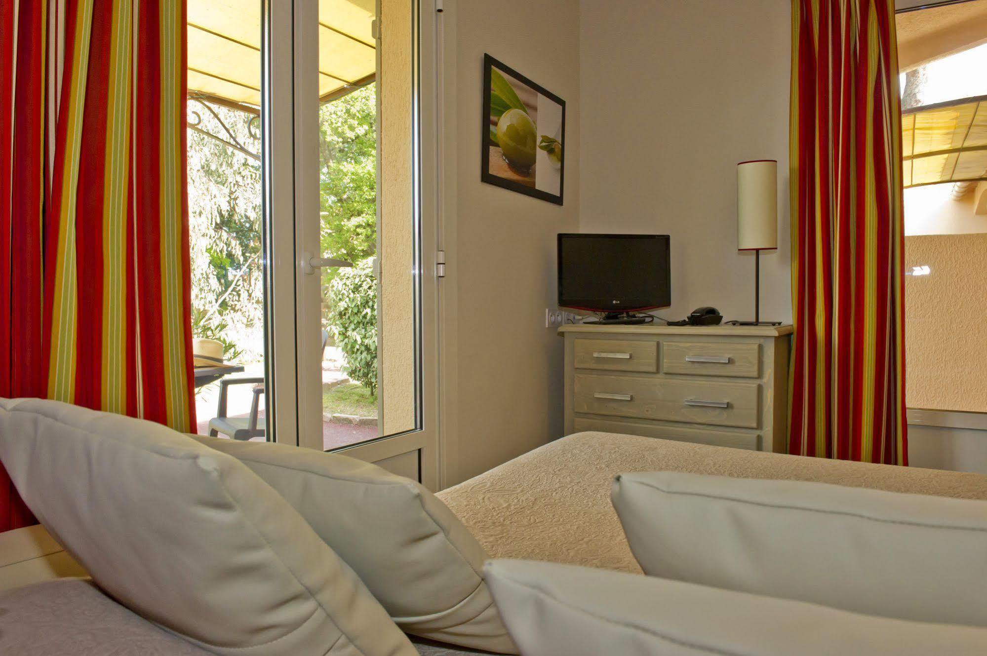 Village Club Mileade Roquebrune/Argens Εξωτερικό φωτογραφία